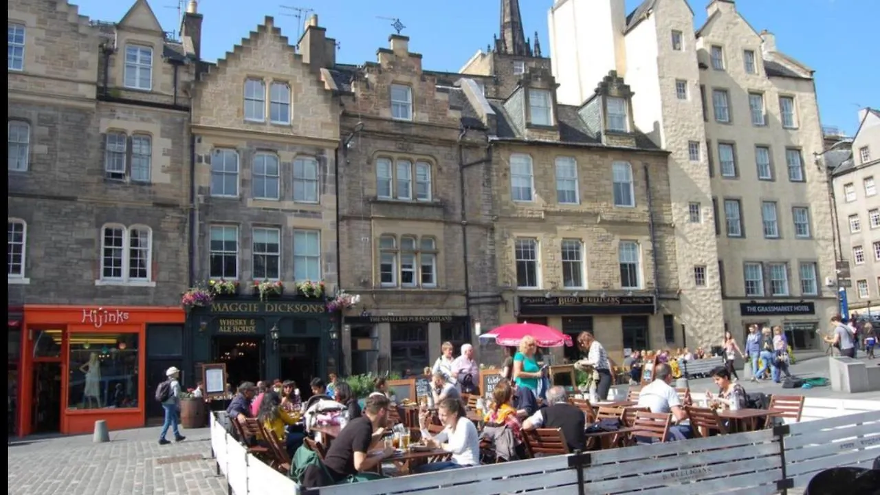 The Bonnie Bide Awa' Apartment Edinburgh 0*,  United Kingdom
