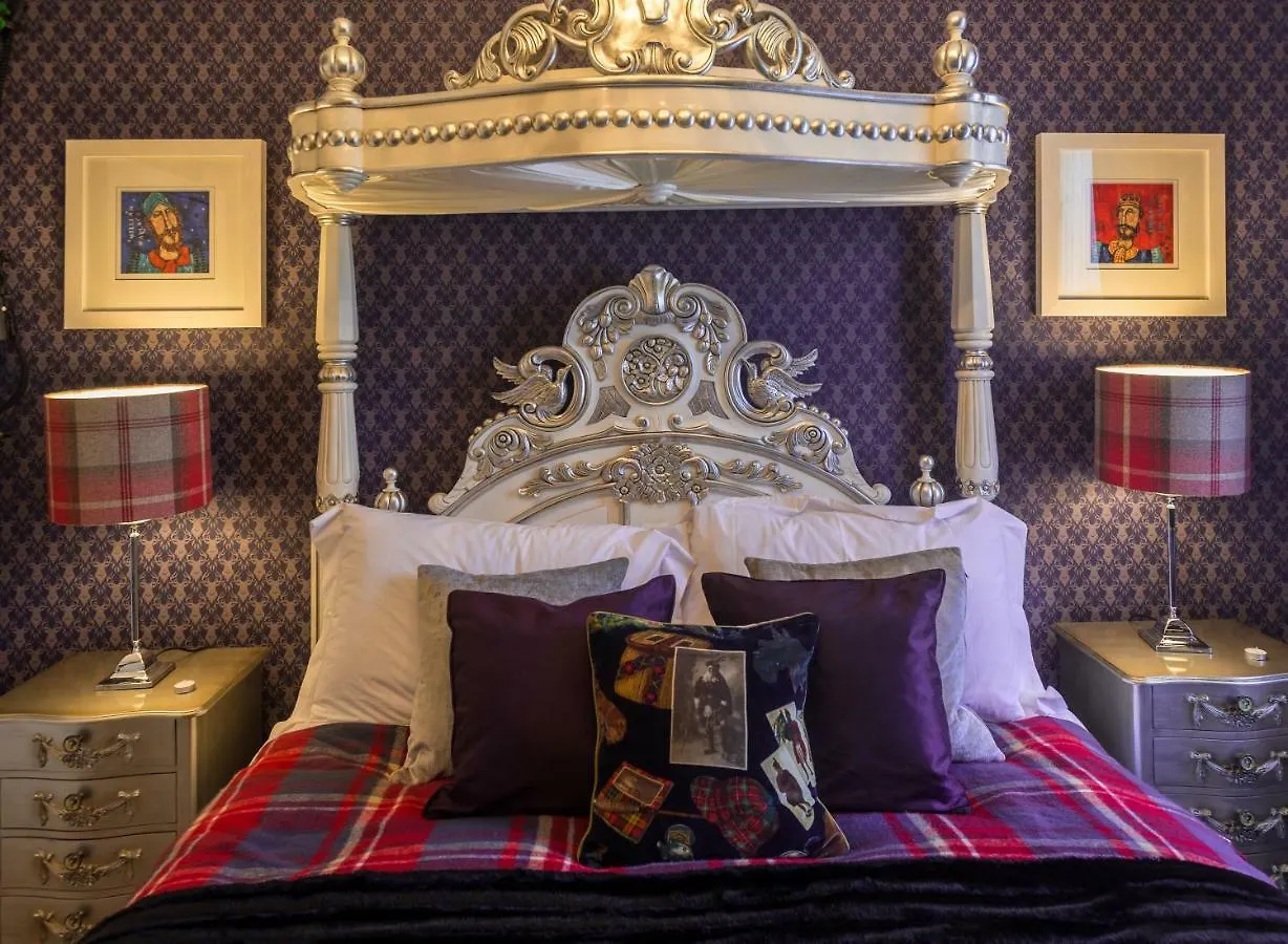 The Bonnie Bide Awa' Apartment Edinburgh